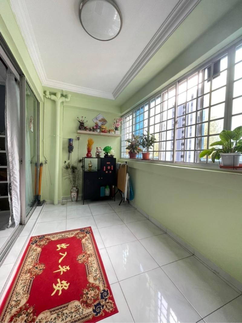 710 Hougang Avenue 2 HDB Apartment For Sale, $768,000, 3 Bed 2 Bath 1,356 sqft $566.00 psf
