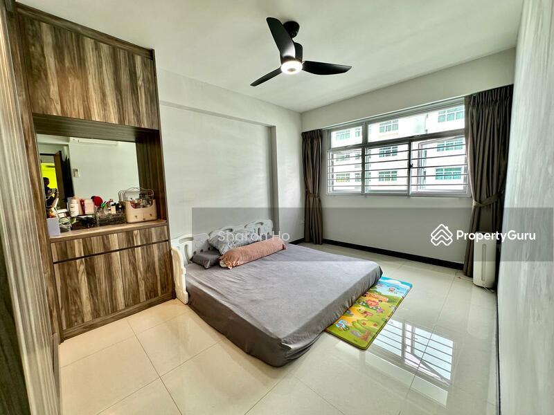 Prop-GPT: HDB Flat: D27 Yishun 504C Yishun Street 51