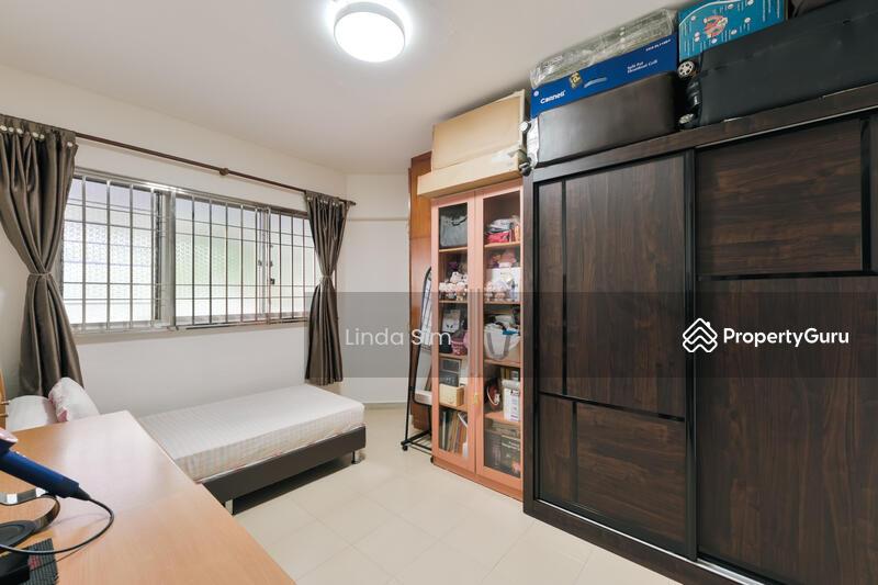 HDB Flat for Sale, 279 Tampines Street 22, SGD 595,000 | 99-year lease