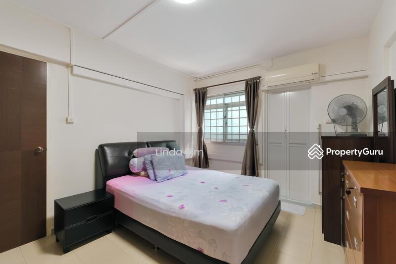 HDB Flat for Sale, 279 Tampines Street 22, SGD 595,000 | 99-year lease