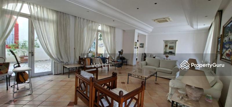Bungalow - Good Class for Sale, Victoria Park Beautiful Regular Land Good Class Bungalow ?? Exclusive Viewing!, SGD 63,000,000 | 999-year lease
