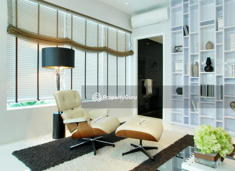 Condominium for Sale: D19, 545551