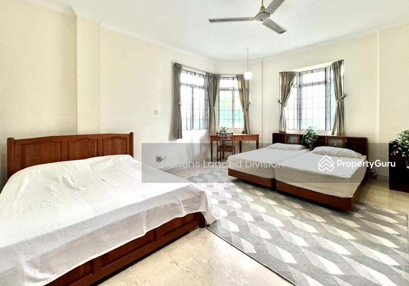 Semi-Detached for Sale: D15, 438986