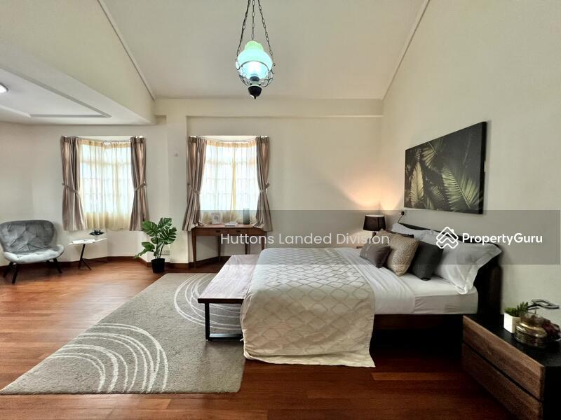 Semi-Detached for Sale: D15, 438986