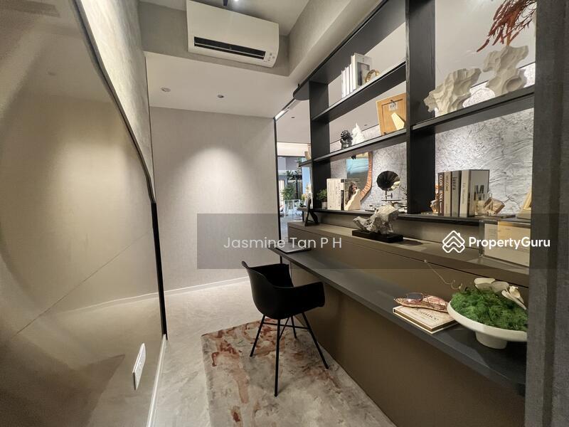 Condominium for Sale, The LakeGarden Residences, SGD 2,118,000 | 99-year lease