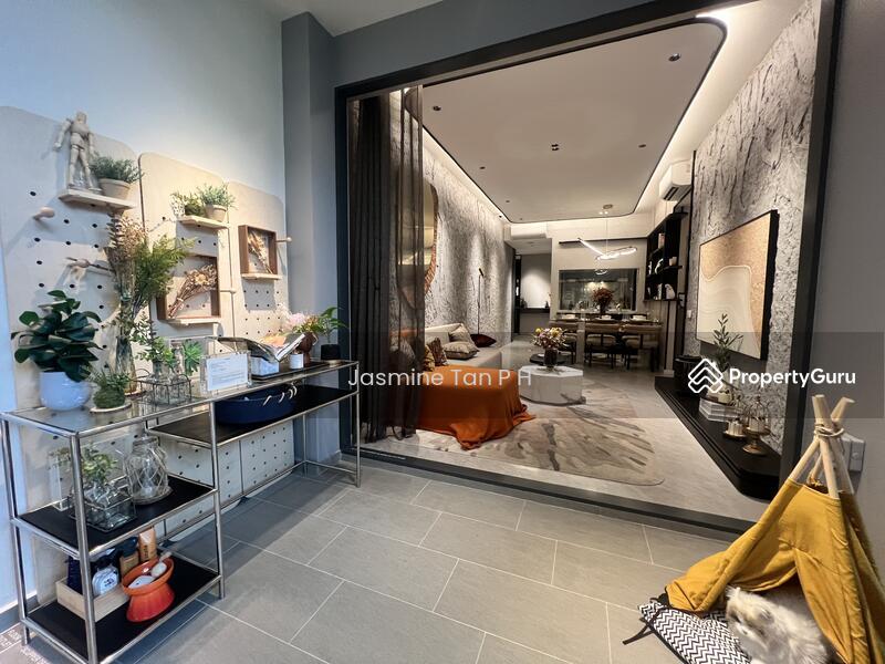 Condominium for Sale, The LakeGarden Residences, SGD 2,118,000 | 99-year lease