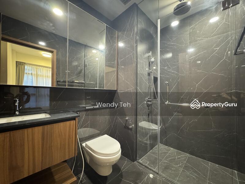Prop-GPT: Condominium: D23 Hillview Phoenix Residences