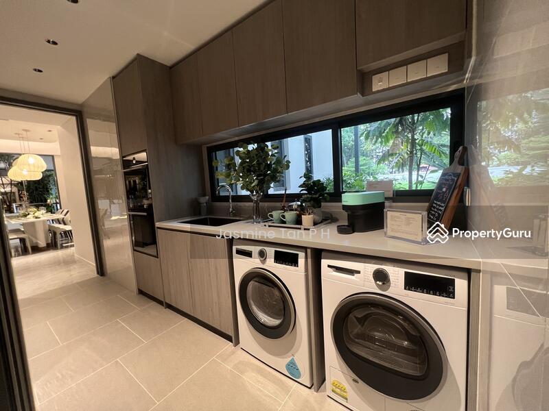 Condominium for Sale, The LakeGarden Residences, SGD 2,535,100 | 99-year lease