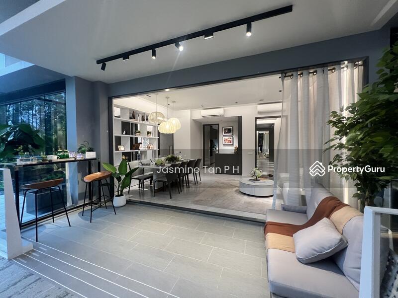 Condominium for Sale, The LakeGarden Residences, SGD 2,535,100 | 99-year lease