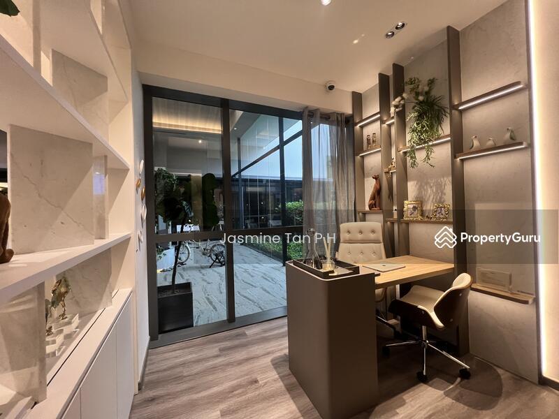 Condominium for Sale, The LakeGarden Residences, SGD 2,535,100 | 99-year lease