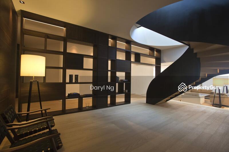 Prop-GPT: Condominium: D10  Beverly Hill