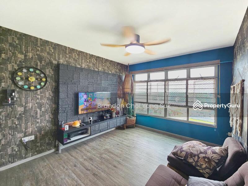 Prop-GPT: HDB Flat: D28 Seletar 467B Fernvale Link