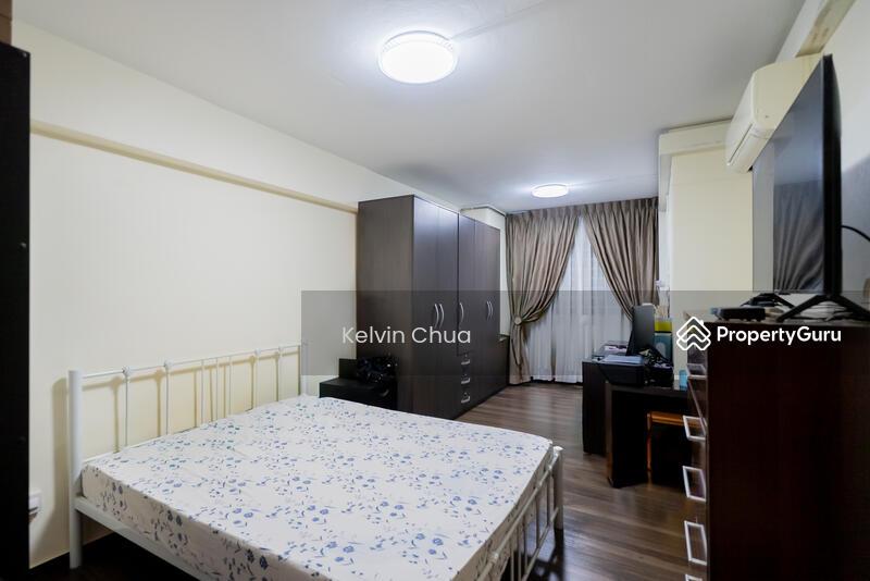 HDB Flat for Sale, CHEAP EA 631 Yishun Street 61, SGD 1,080,000 | 99-year lease