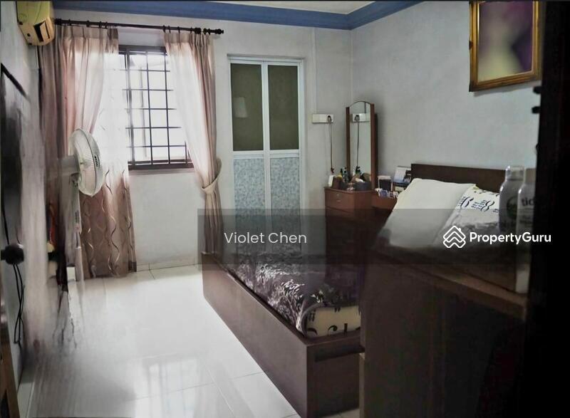 Prop-GPT: HDB Flat: D23 Bukit Batok 248 Bukit Batok East Avenue 5