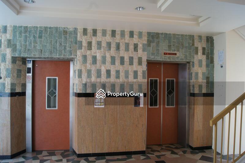 HDB Flat for Sale, 248 Bukit Batok East Avenue 5, SGD 600,000 | 99-year lease
