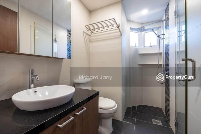 Apartment for Sale: D10, 249114