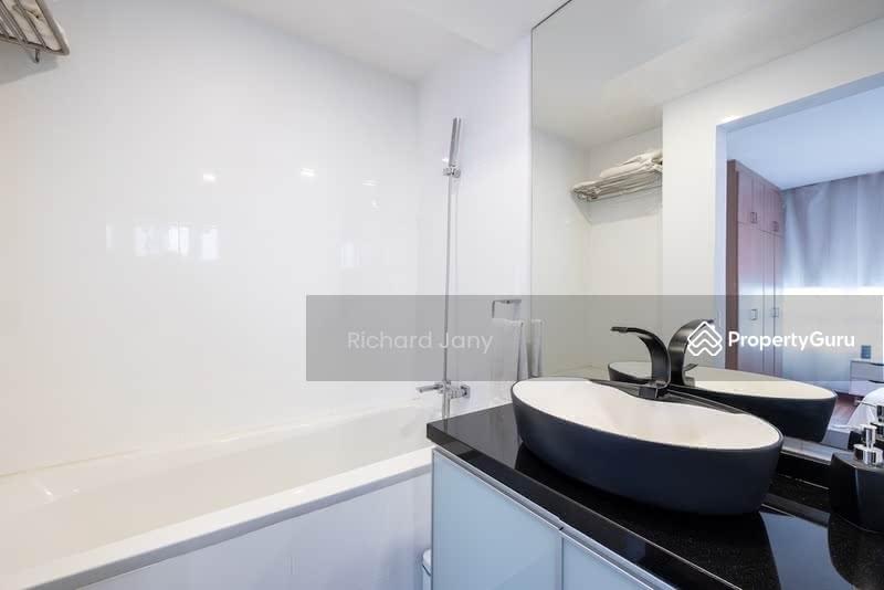 Apartment for Sale: D10, 249114