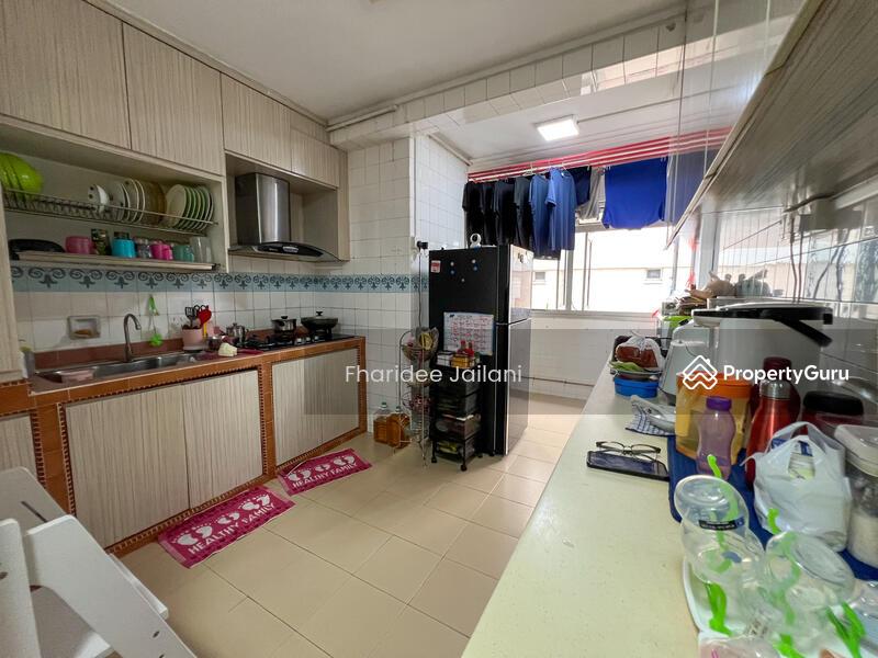 HDB Flat for Sale, 943 Jurong West Street 91, SGD 580,000 | 99-year lease