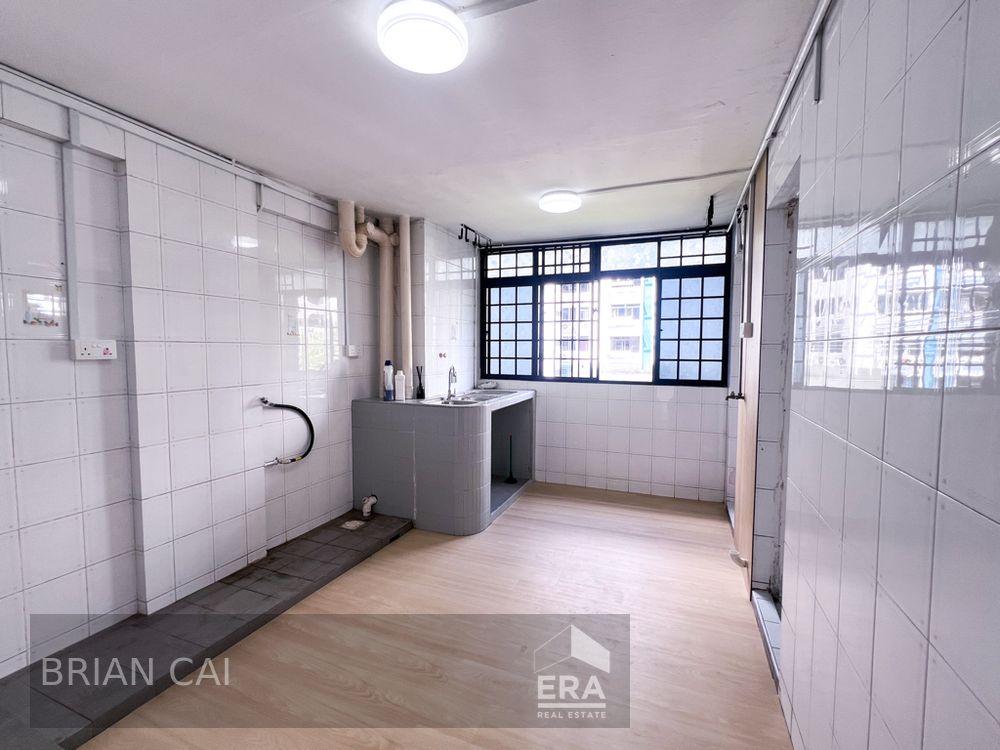 HDB - 2 room for Sale, Bedok North Street 3 502 Bedok North Street 3, SGD 380,000 | Leasehold