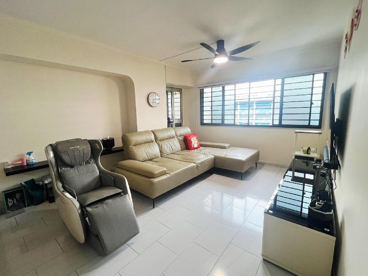 HDB Apartment for Sale: D19, 530417