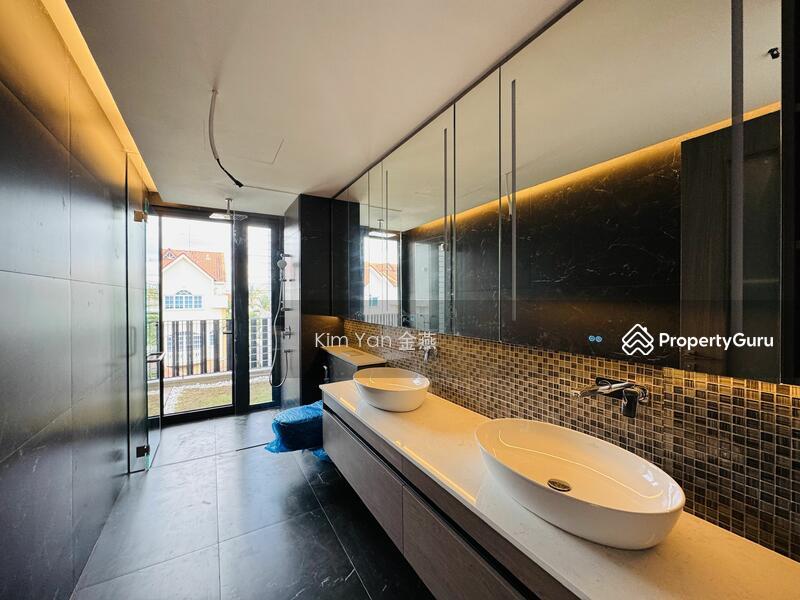Bungalow for Sale, Brand New/Luxury Bungalow with Lift&Pool, Living&Dining Hall marble floor&high ceiling, park 4 cars, SGD 11,100,000 | Freehold