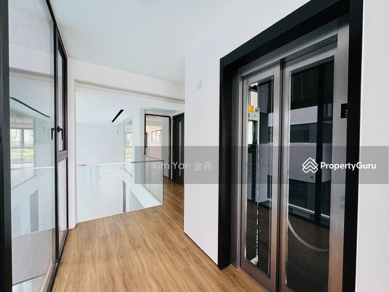 Bungalow for Sale, Brand New/Luxury Bungalow with Lift&Pool, Living&Dining Hall marble floor&high ceiling, park 4 cars, SGD 11,100,000 | Freehold