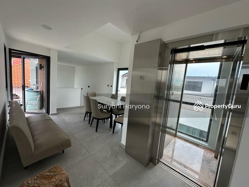 Detached for Sale, Detached house in Frankel Estate near to Kembangan MRT, SGD 12,500,000 | Freehold