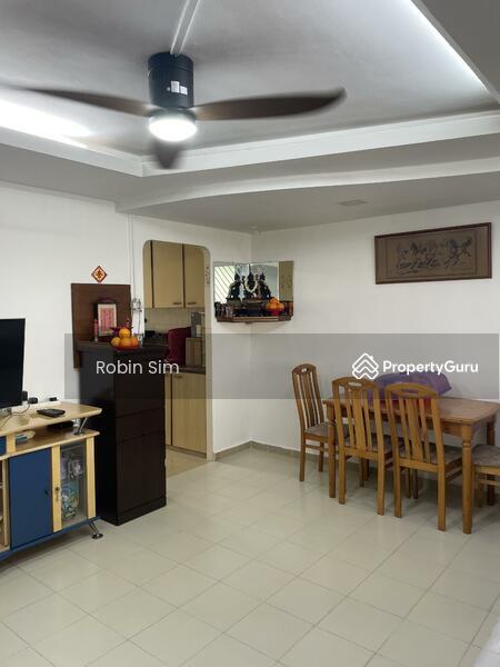 Prop-GPT: HDB Flat: D16  147 Bedok Reservoir Road