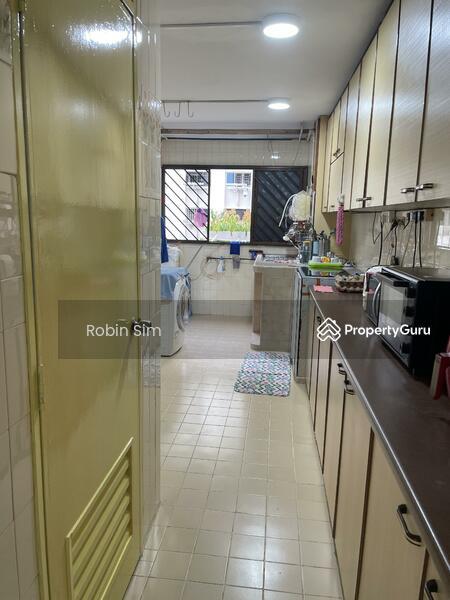 HDB Flat for Sale, 147 Bedok Reservoir Road, SGD 599,000 | 99-year lease