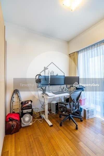 Condominium for Sale, Marina Bay Residences, SGD 3,880,000 | 99-year lease