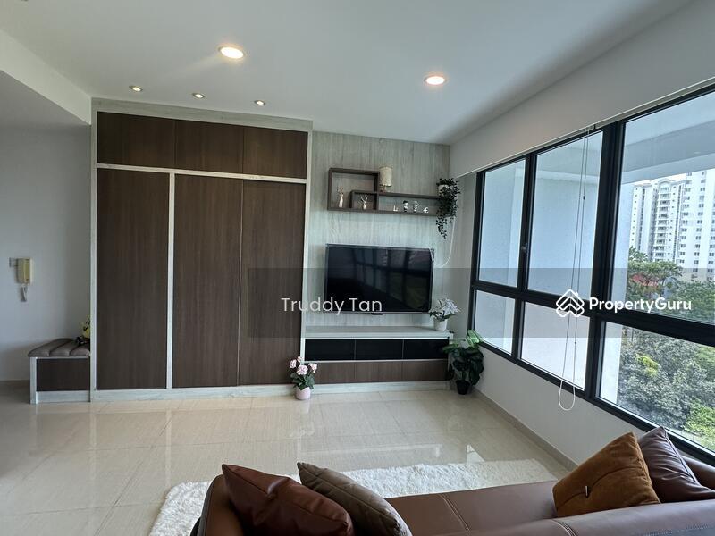 Condominium for Sale: Pasir Ris, D18, 519532