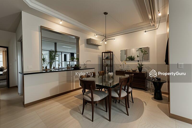 Corner Terrace for Sale, ? Move-In Ready & Fully Built 2.5 Corner Terrace w Basement ?, SGD 5,550,000 | 999-year lease