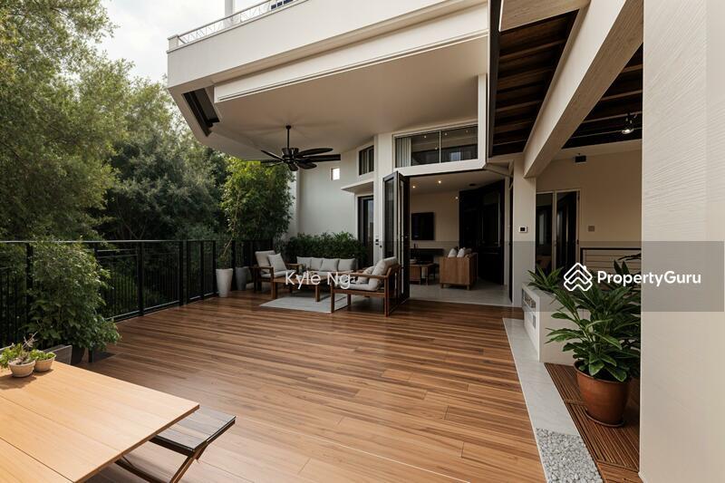 Corner Terrace for Sale, ? Move-In Ready & Fully Built 2.5 Corner Terrace w Basement ?, SGD 5,550,000 | 999-year lease