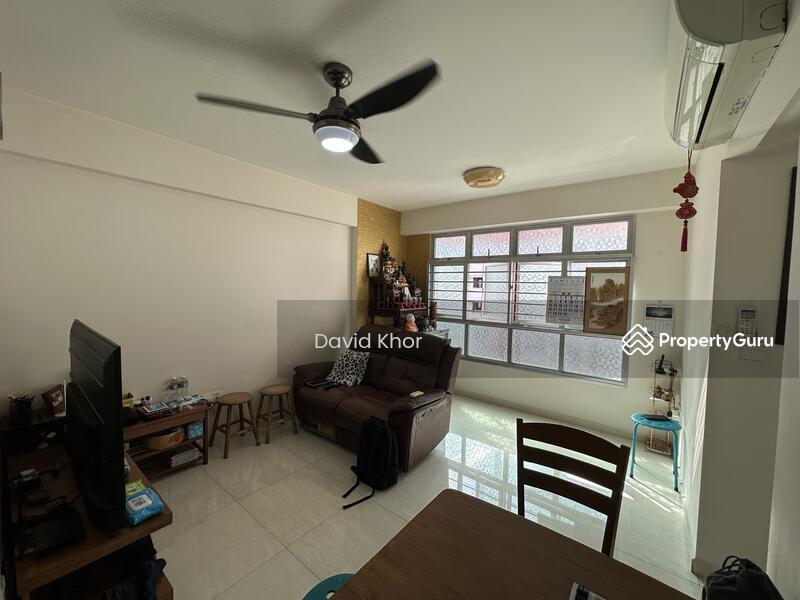 Prop-GPT: HDB Flat: D23 Bukit Batok 448C Bukit Batok West Avenue 9