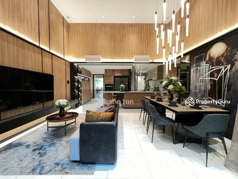 Blossoms By The Park