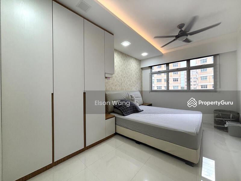 HDB Flat for Sale, 674B Fern Grove @ Yishun, SGD 830,000 | 99-year lease