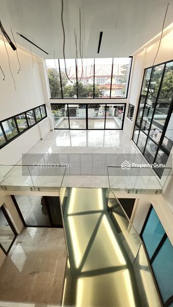 Prop-GPT: Detached: D19  Kovan Road