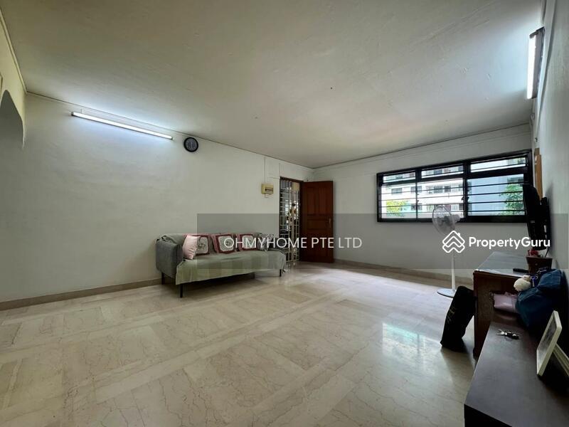 HDB Flat for Sale, 302 Clementi Avenue 4, SGD 625,000 | 99-year lease