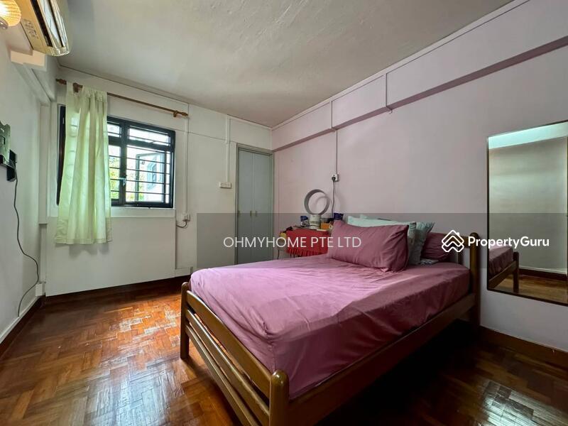 HDB Flat for Sale, 302 Clementi Avenue 4, SGD 625,000 | 99-year lease