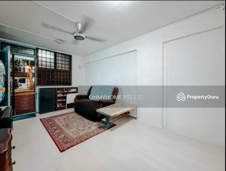 Prop-GPT: HDB Flat: D12  34 Jalan Bahagia