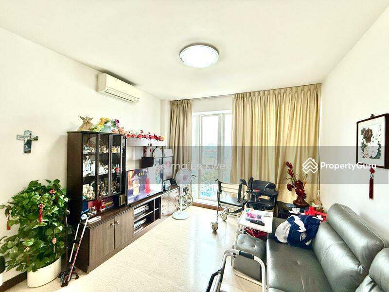 Prop-GPT: Condominium: D25  Rosewood