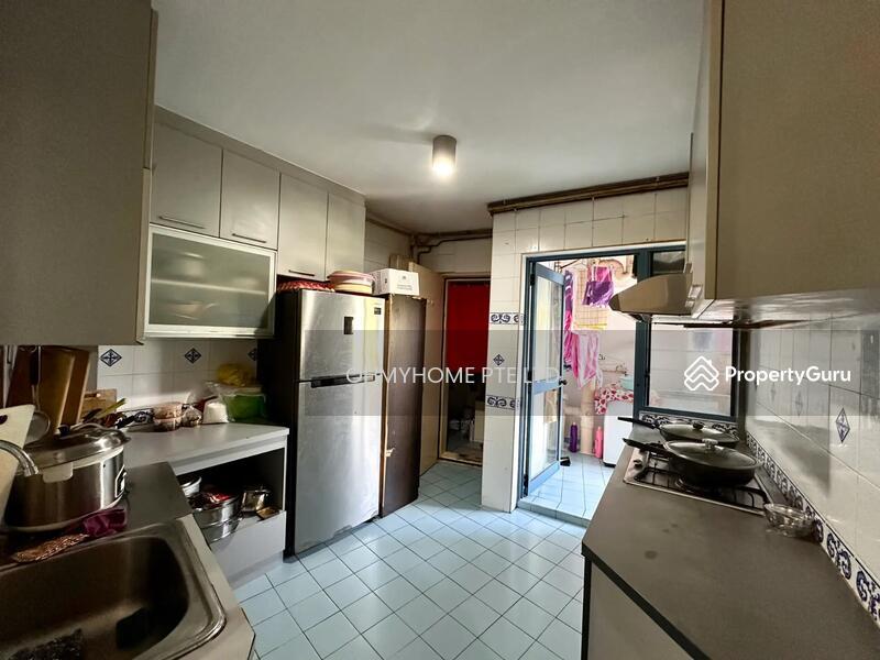 HDB Flat for Sale, 468B Admiralty Drive, SGD 699,000 | 99-year lease