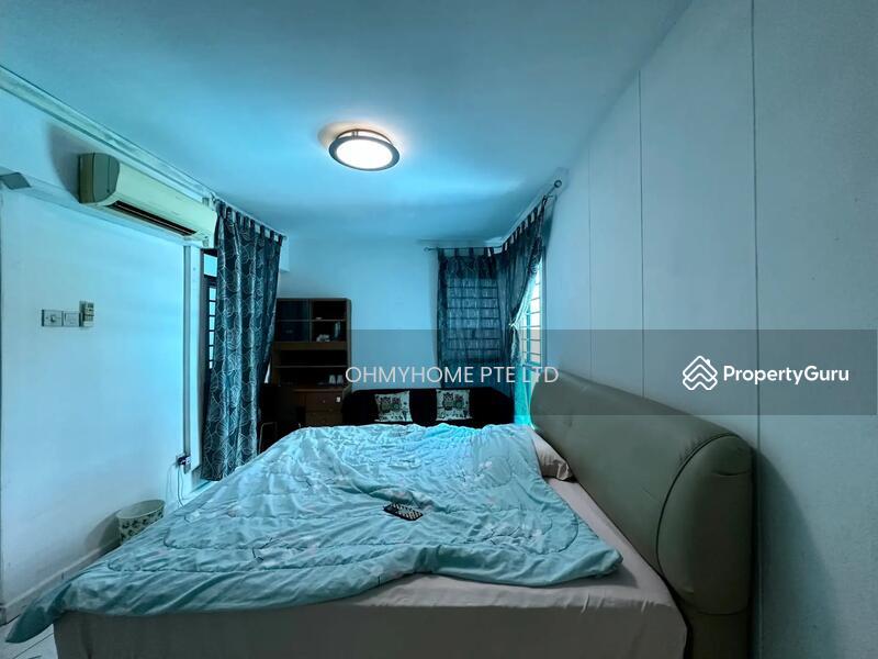 HDB Flat for Sale, 468B Admiralty Drive, SGD 699,000 | 99-year lease