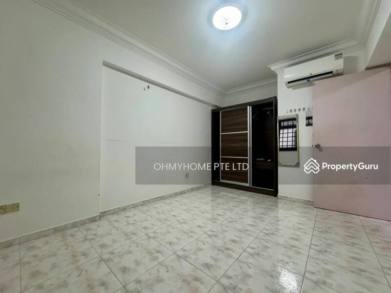 HDB Flat for Sale, 659D Jurong West Street 65, SGD 570,000 | 99-year lease