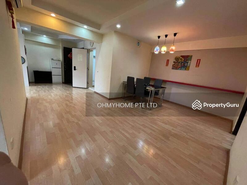 HDB Flat for Sale: Choa Chu Kang, D23, 683687