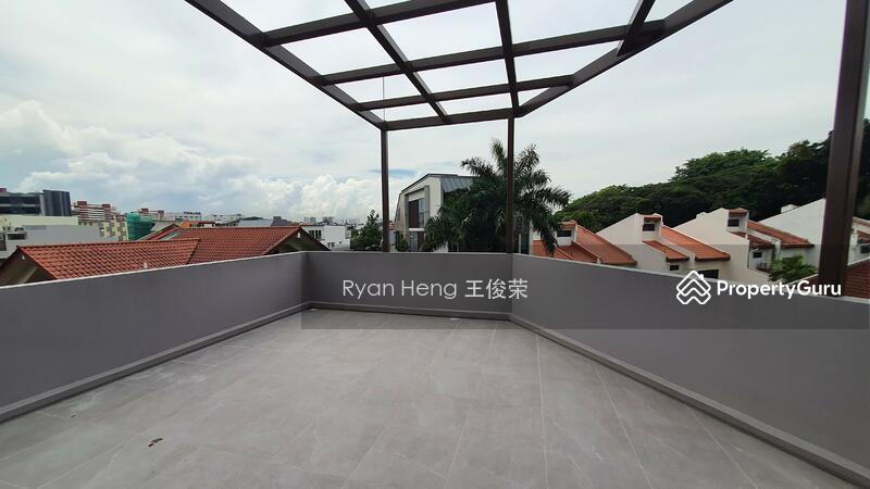 Semi-Detached for Sale: D14, 418497