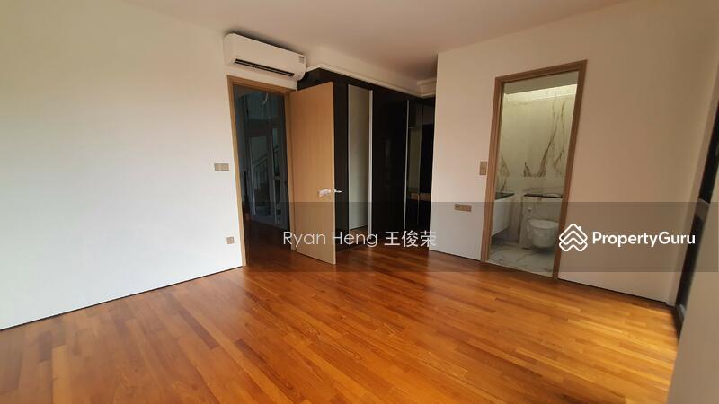 Semi-Detached for Sale: D14, 418497