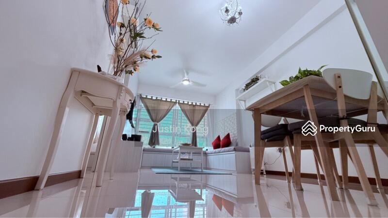 Prop-GPT: HDB Flat: D28 Seletar 418A Fernvale Link