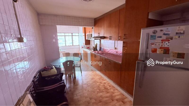 HDB Flat for Sale, 202 Tampines Street 21, SGD 478,000 | 99-year lease