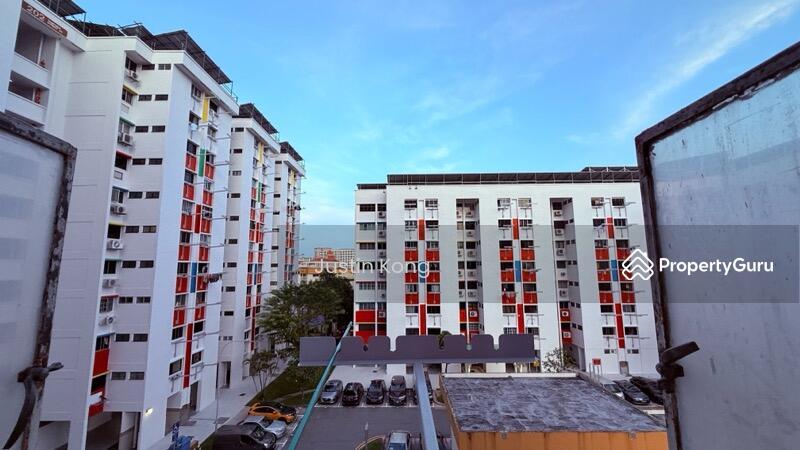 HDB Flat for Sale, 202 Tampines Street 21, SGD 478,000 | 99-year lease